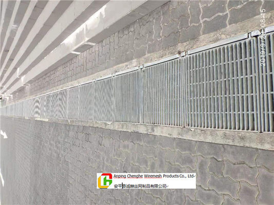 Custom S275 Galvanized Steel Walkway Grating For City Gardens / Railway